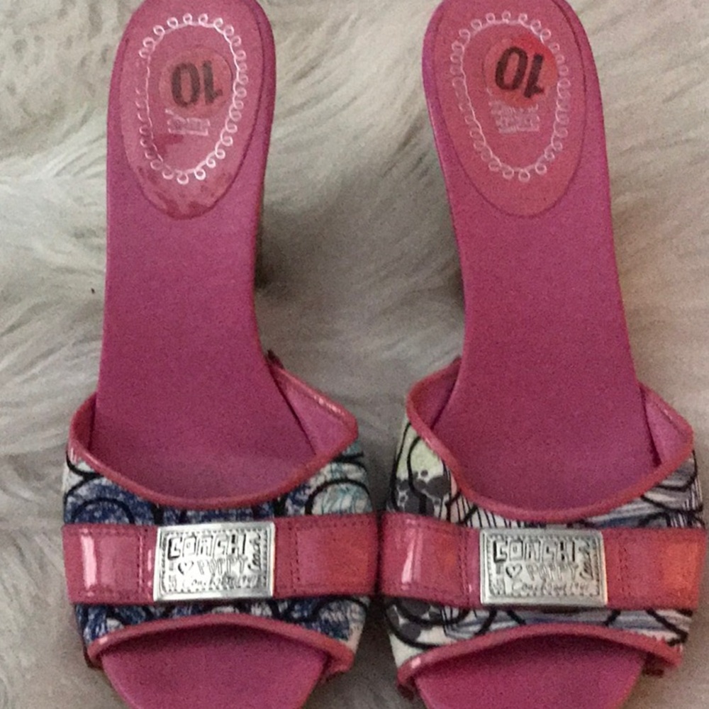 Coach Ilisa Heels